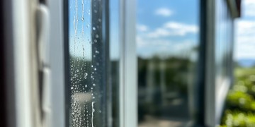 物业维修包含窗户漏水吗？